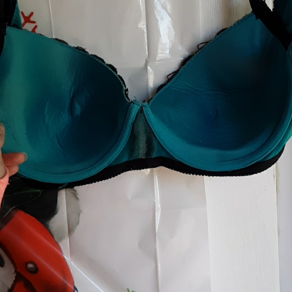 Bra - Picture 4 of 4